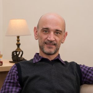 Dr. Gabriel Cicu